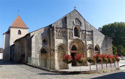 Église Saint-André de Ruffec