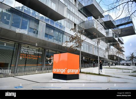 AS Orange Issy