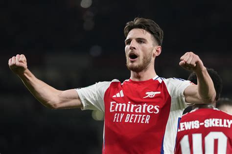 Declan Rice célébrant un but