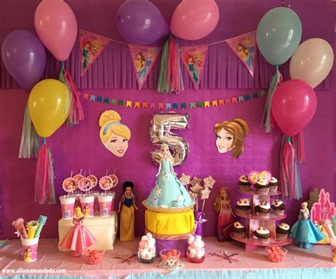 Fête d'anniversaire thème princesse