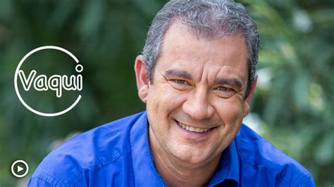 Frédéric Soulié présentant l'émission Vaqui