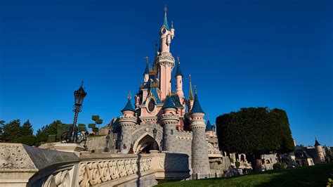 Le Château de la Belle au Bois Dormant à Disneyland Paris