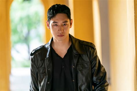 Lee Je-hoon dans Taxi Driver