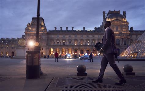 Paris, décor emblématique de la série Lupin