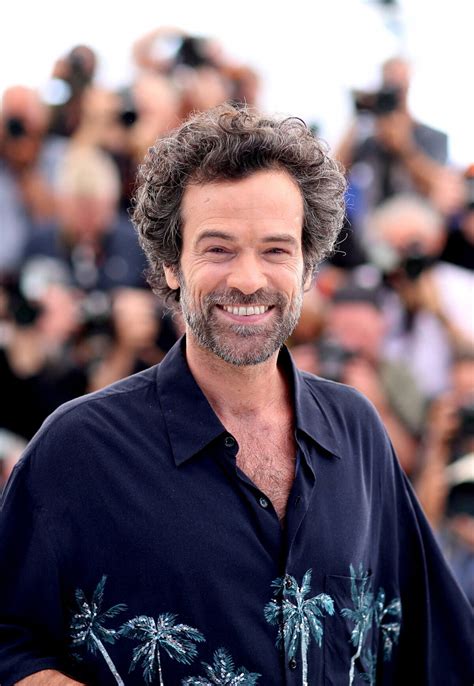 Romain Duris dans Coupez !