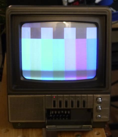 Téléviseur couleur Sécam