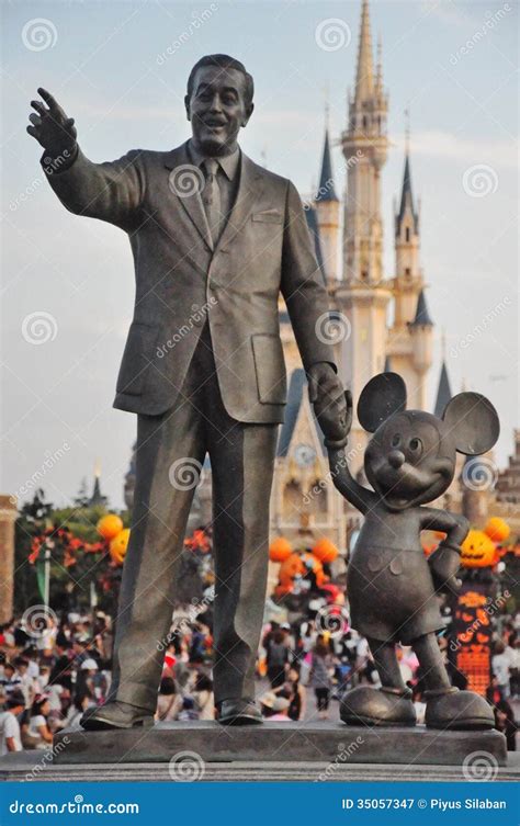 Walt Disney et Mickey Mouse